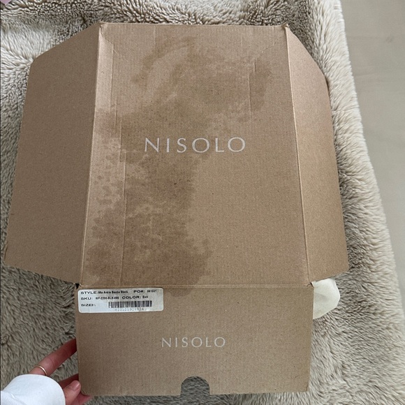 Nisolo - Picture 8 of 8